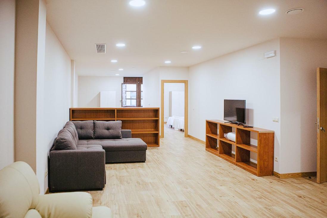 Apartamentos Ducay Олите Екстериор снимка
